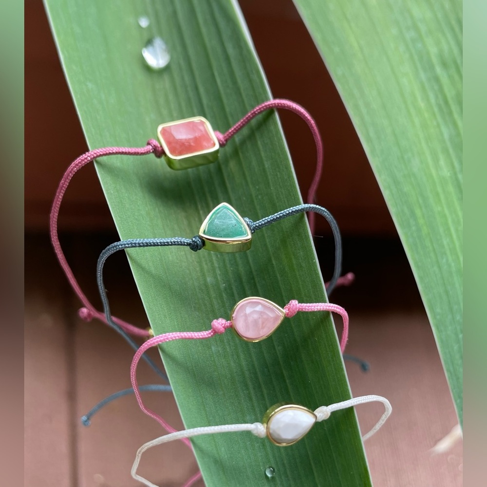 New GORJANA 18k gold plated “CALMING” bracelet - Picture 15 of 17